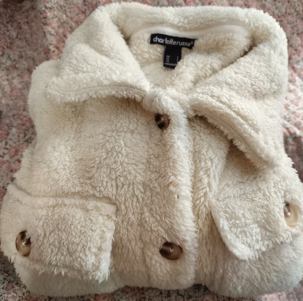 Charlotte Russe Cream Fleece Button Up Jacket, Size Small